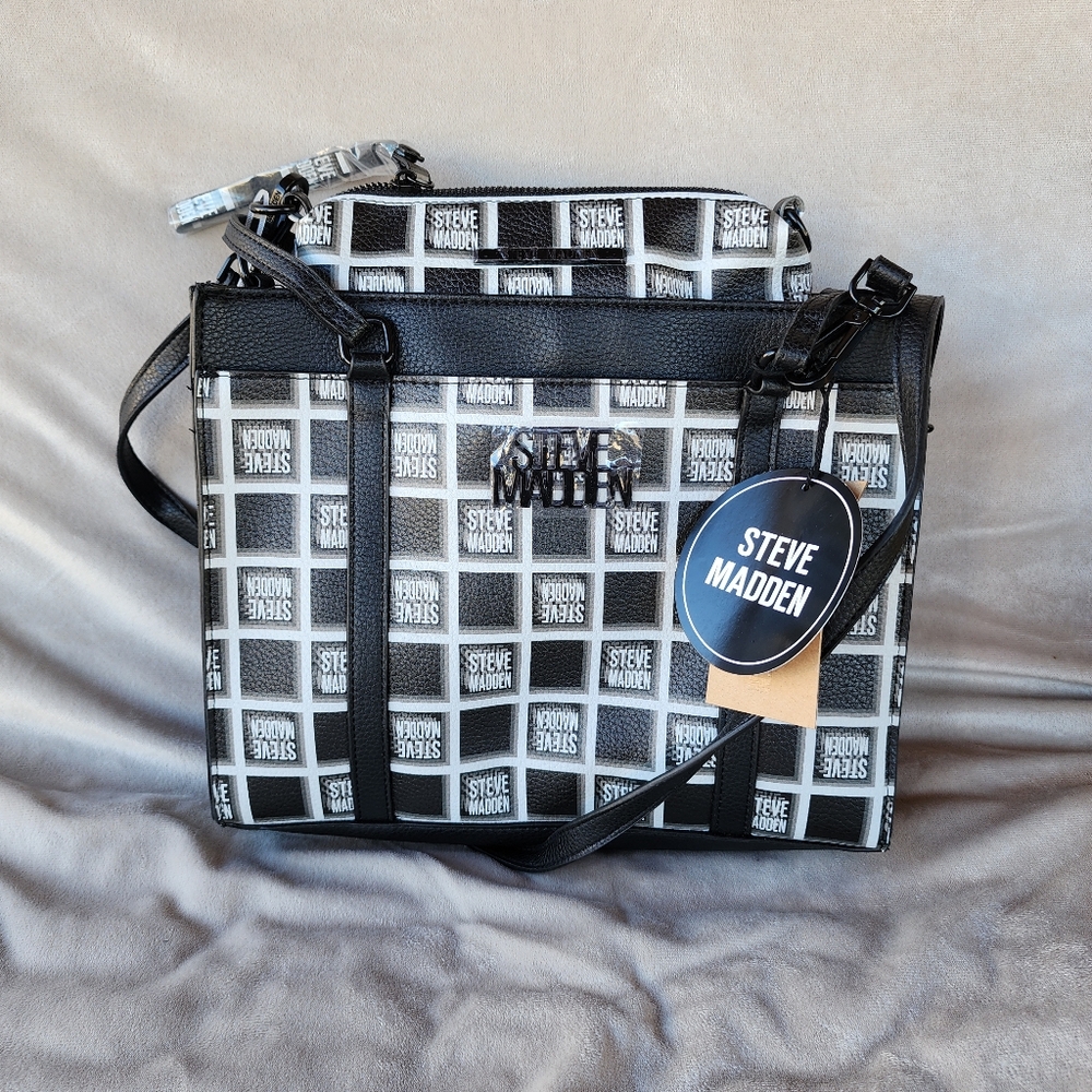 STEVE MADDEN BLivonia Medium Logo Tote w/ Detachable Crossbody Bag - Picture 3 of 9